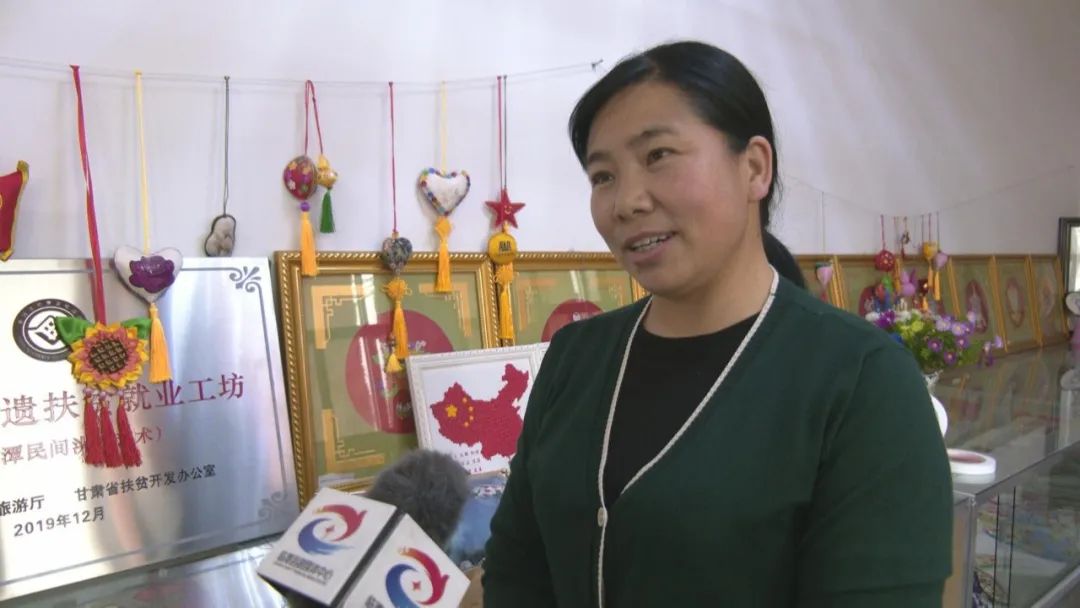【劳模风采】高彩梅：巧手绣出新生活
