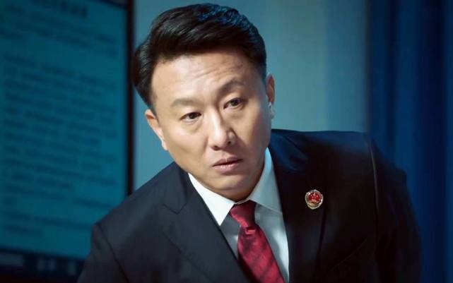 《人世间》有多牛？10位男配凭实力出圈，彻底告别戏比人红