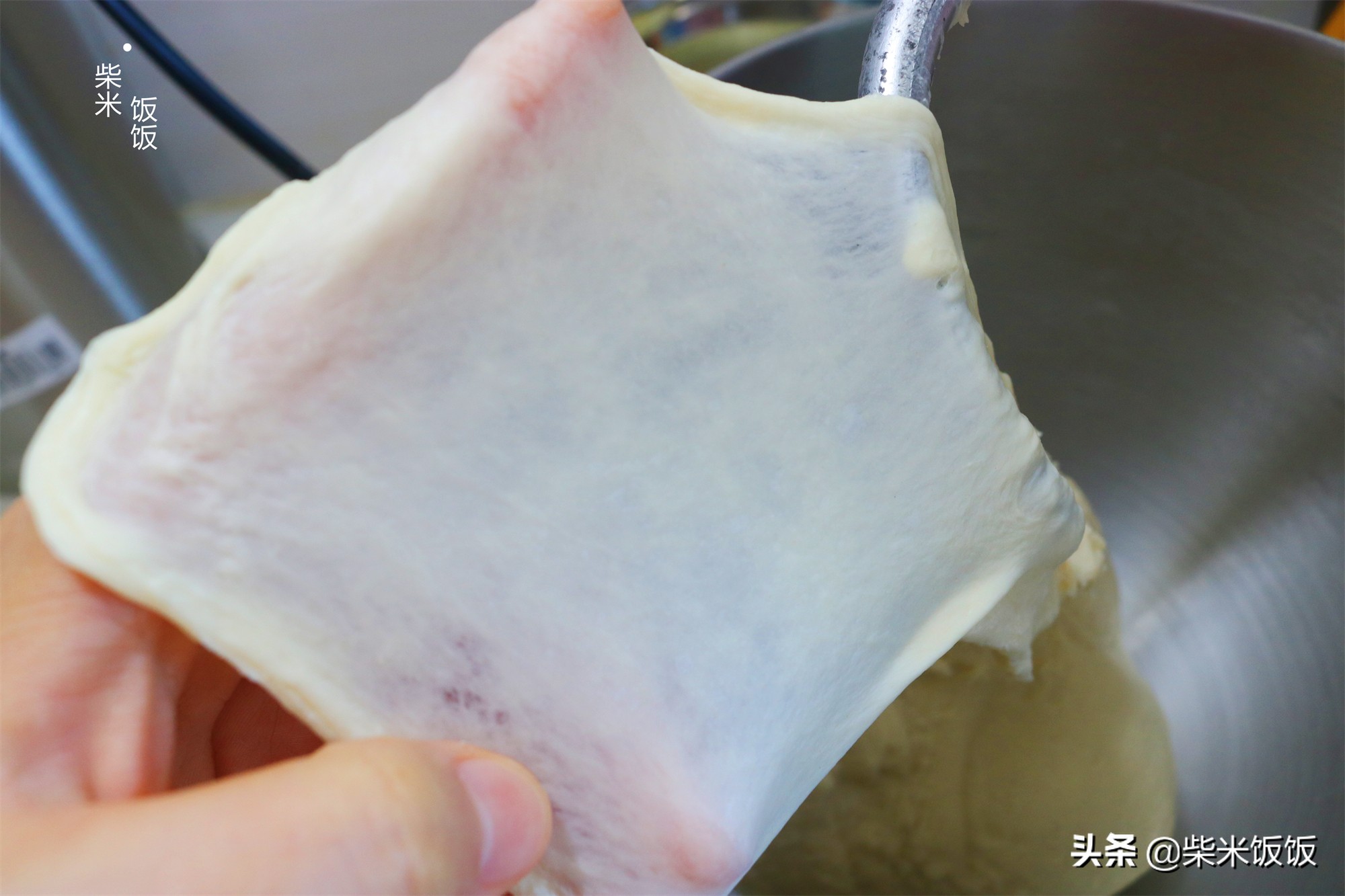 家庭做面包，这样揉面团，面包柔软拉丝，放三天也不会硬