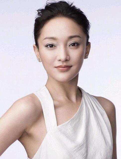 周迅，时尚优雅型美女