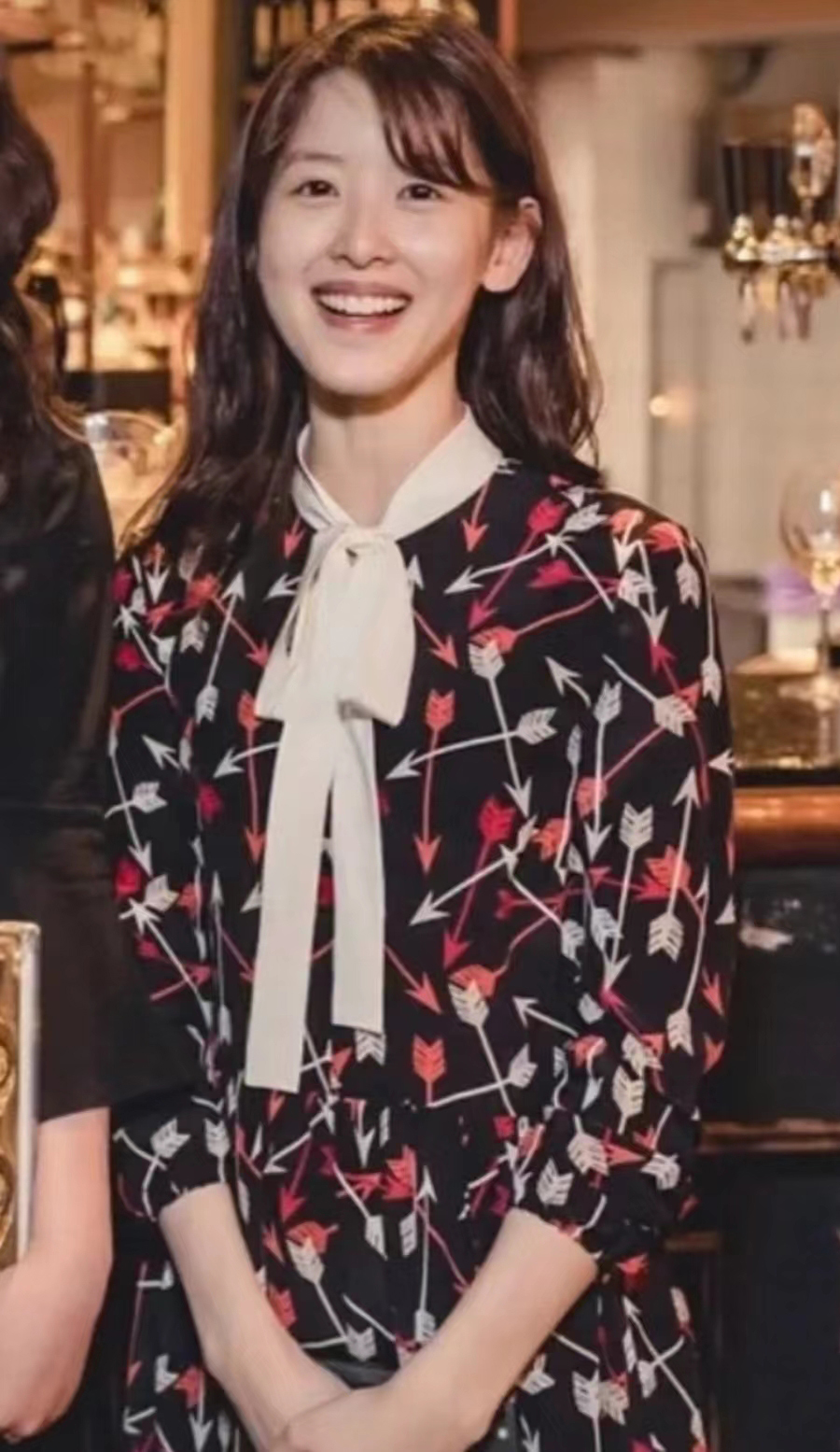 章泽天近照曝光瘦脱相，造型老土满脸疲惫，与以往状态判若两人