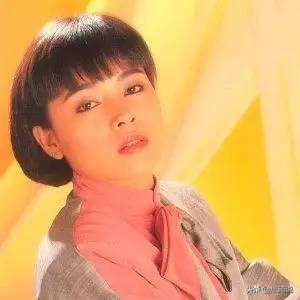 31年前抢走何静的丈夫，59岁孤身一人，千百惠值得同情吗？