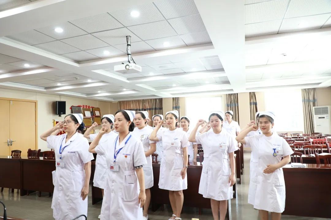 512国际护士节——与生命同行，致敬最美白衣天使