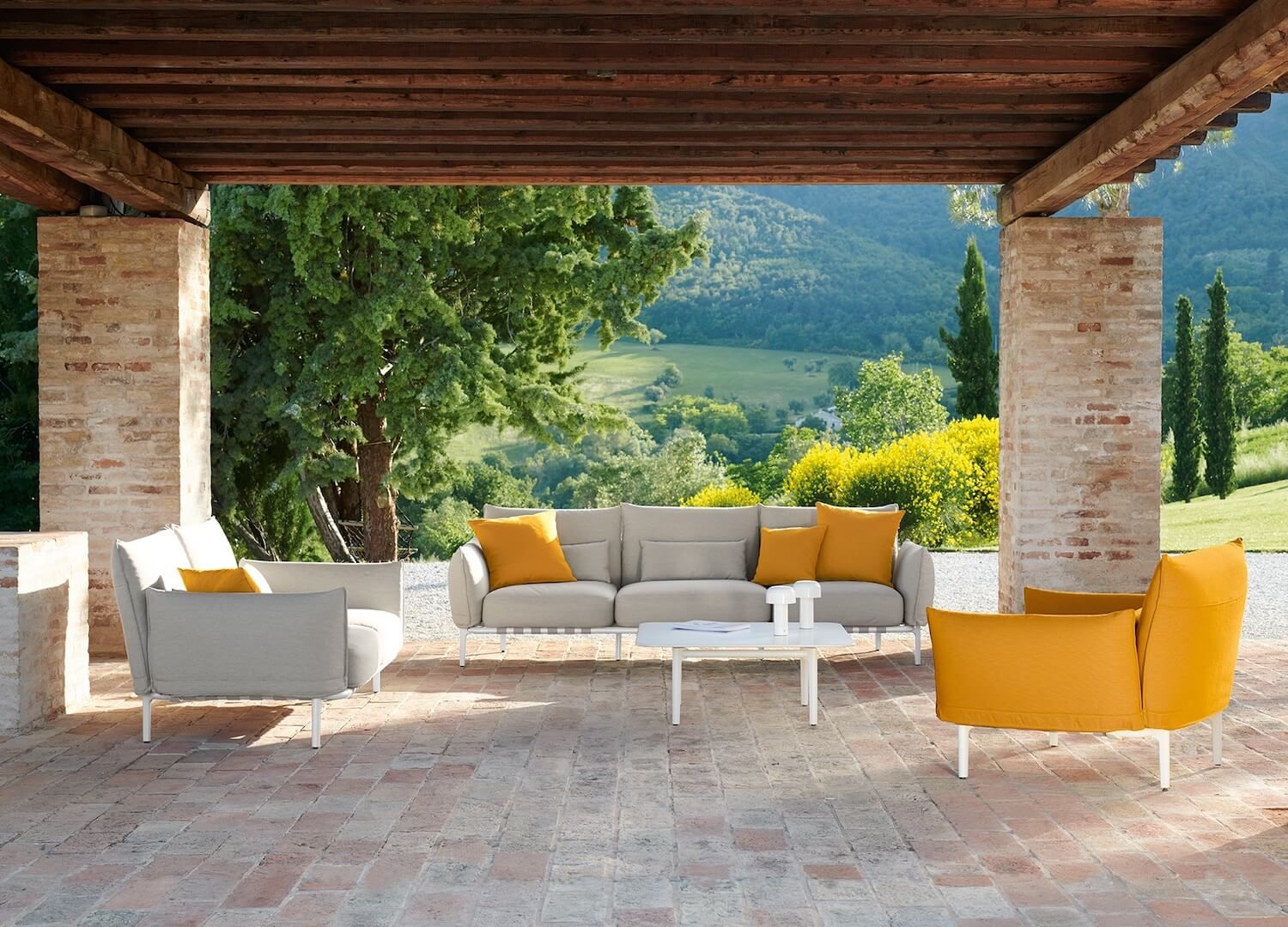 欧式田园风格(低调奢华的简欧风格,充满创意的多功能庭院,美观与实用