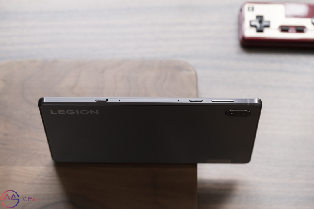 联想拯救者Y700测评：骁龙870配游戏平板，绝