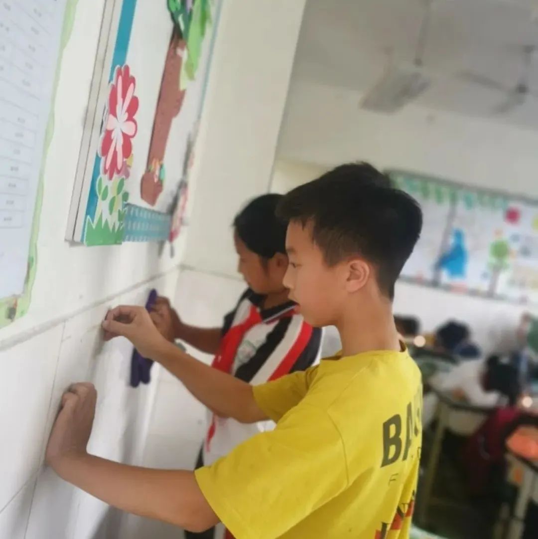 致敬最可爱的人——四川天府新区三星小学开展劳动实践周系列活动