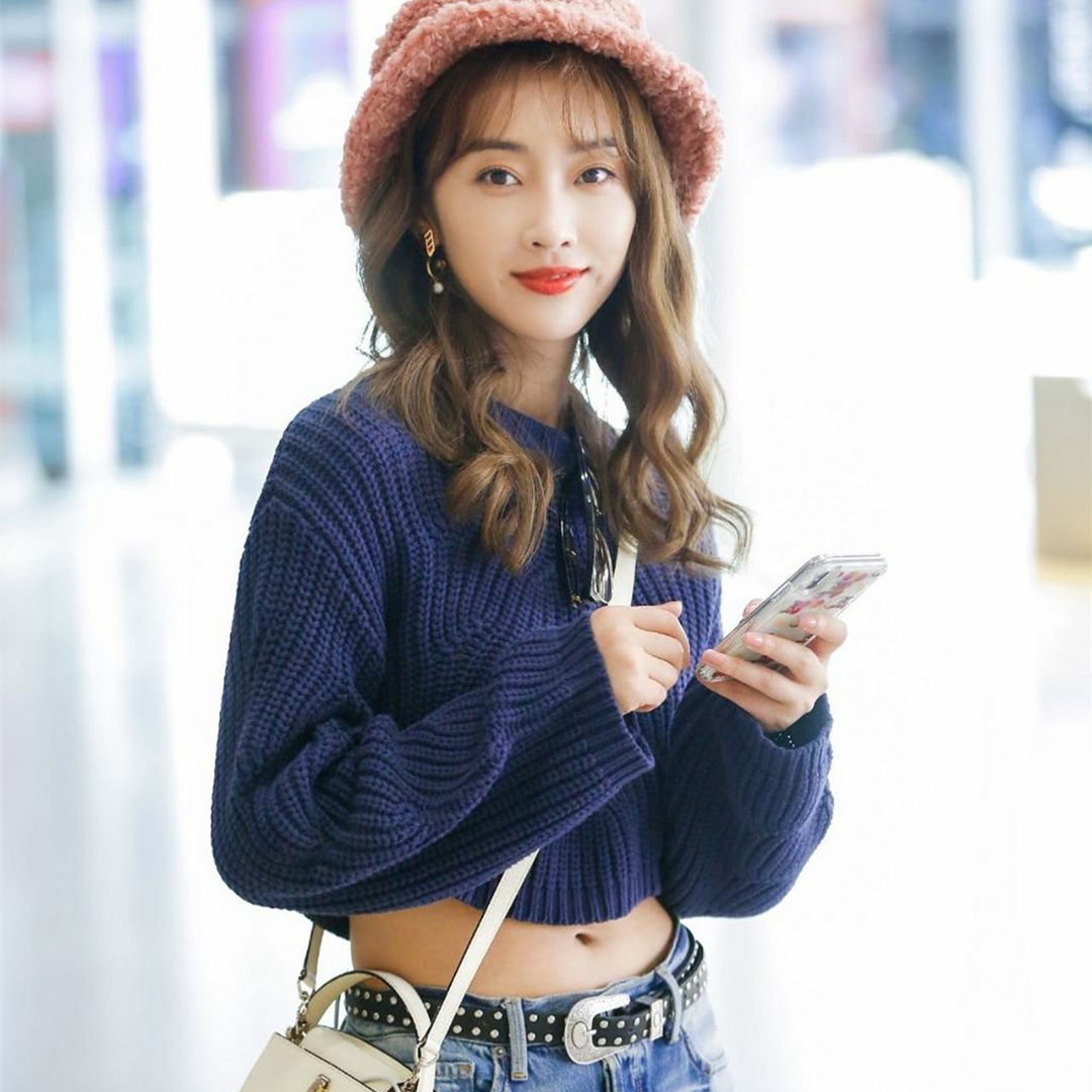 宣璐露脐装露出小俏皮，美腻！​​​