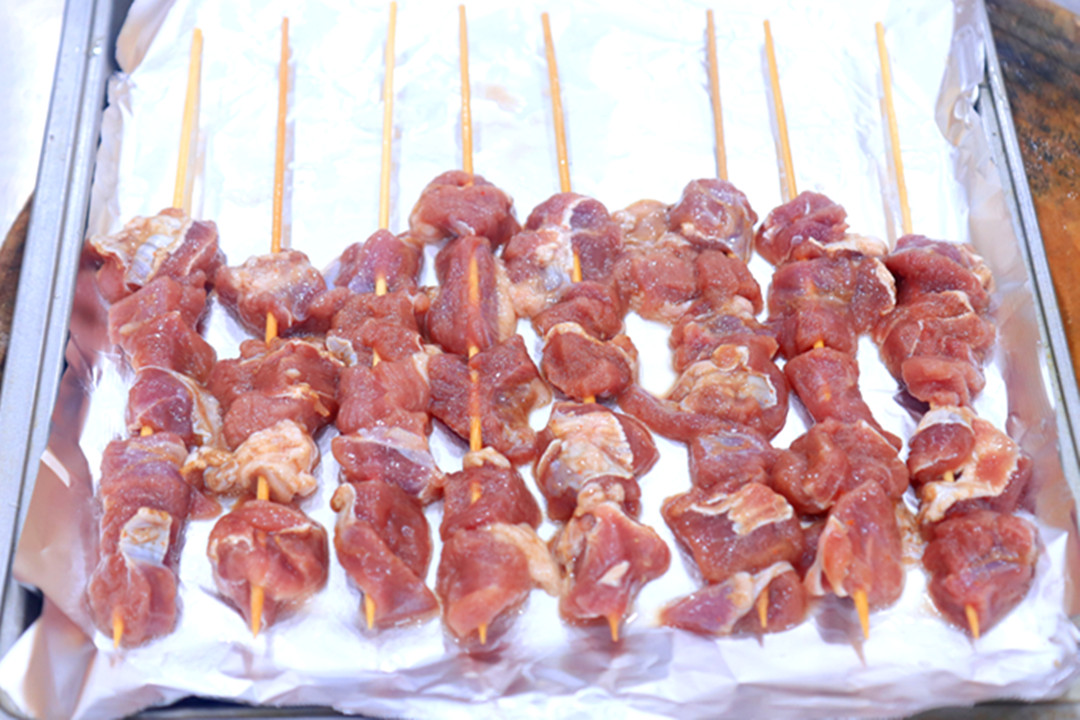 烧烤店最火的6道菜，道道经典解馋！在家就能做，花钱少还安全