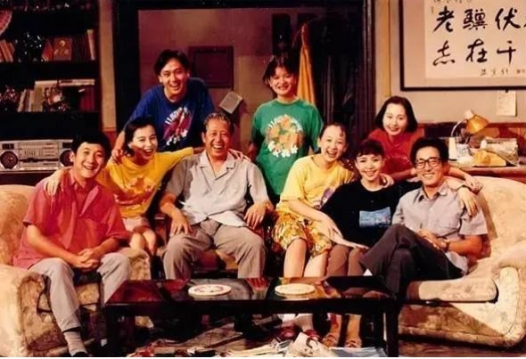 歌手戴娆：和谢东有过一段情，38岁嫁清华学霸，结婚12年无绯闻