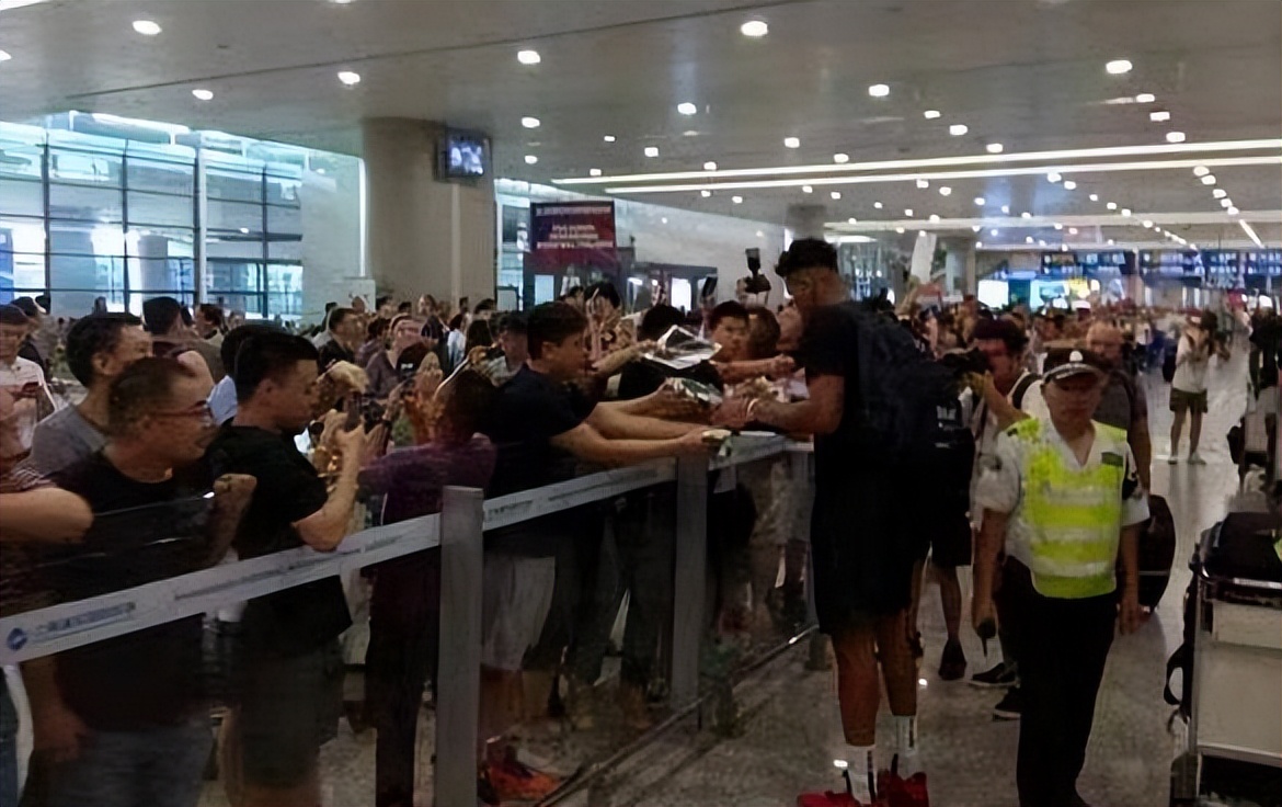 为什么nba的训练服(为何NBA几乎被黑人球员统治？这5张照片 能给你答案)