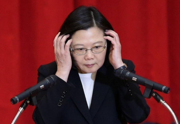 ���ⳤ���ºݻ�������½��̨�����ֽ�������Ӧ���з���û�ʸ����