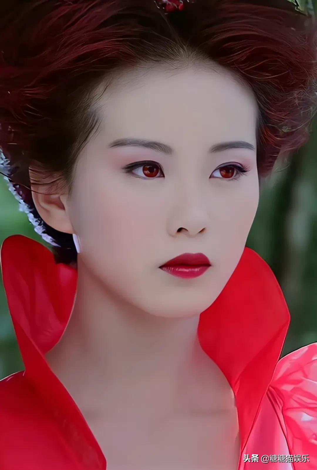 当刘诗诗和杨幂遇到唐嫣时，三位女神谁更美一筹？