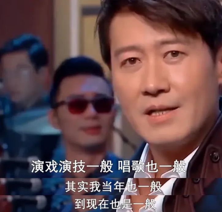 简直要给港圈“雄竞”跪了