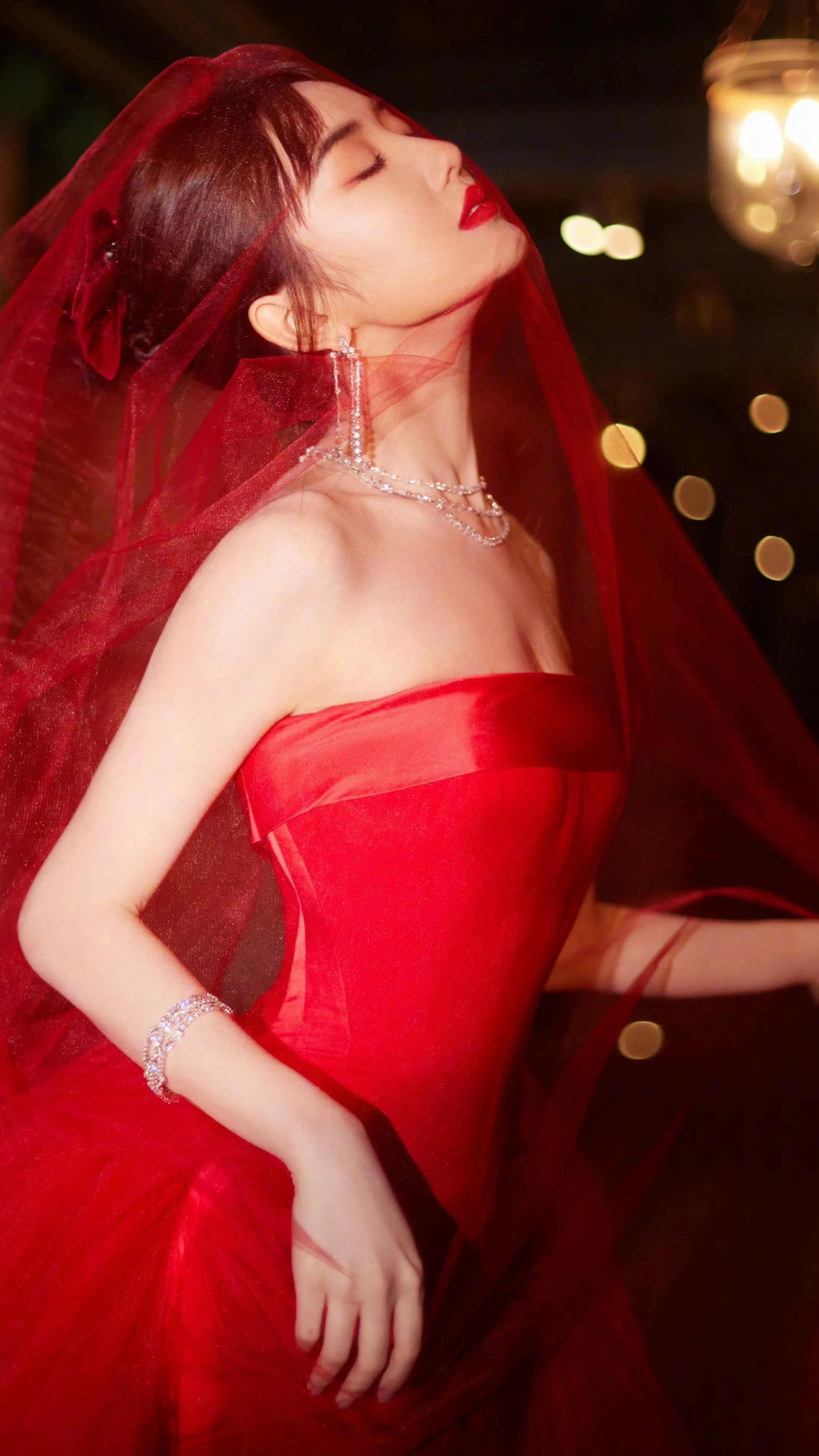 毛晓彤绝美壁纸