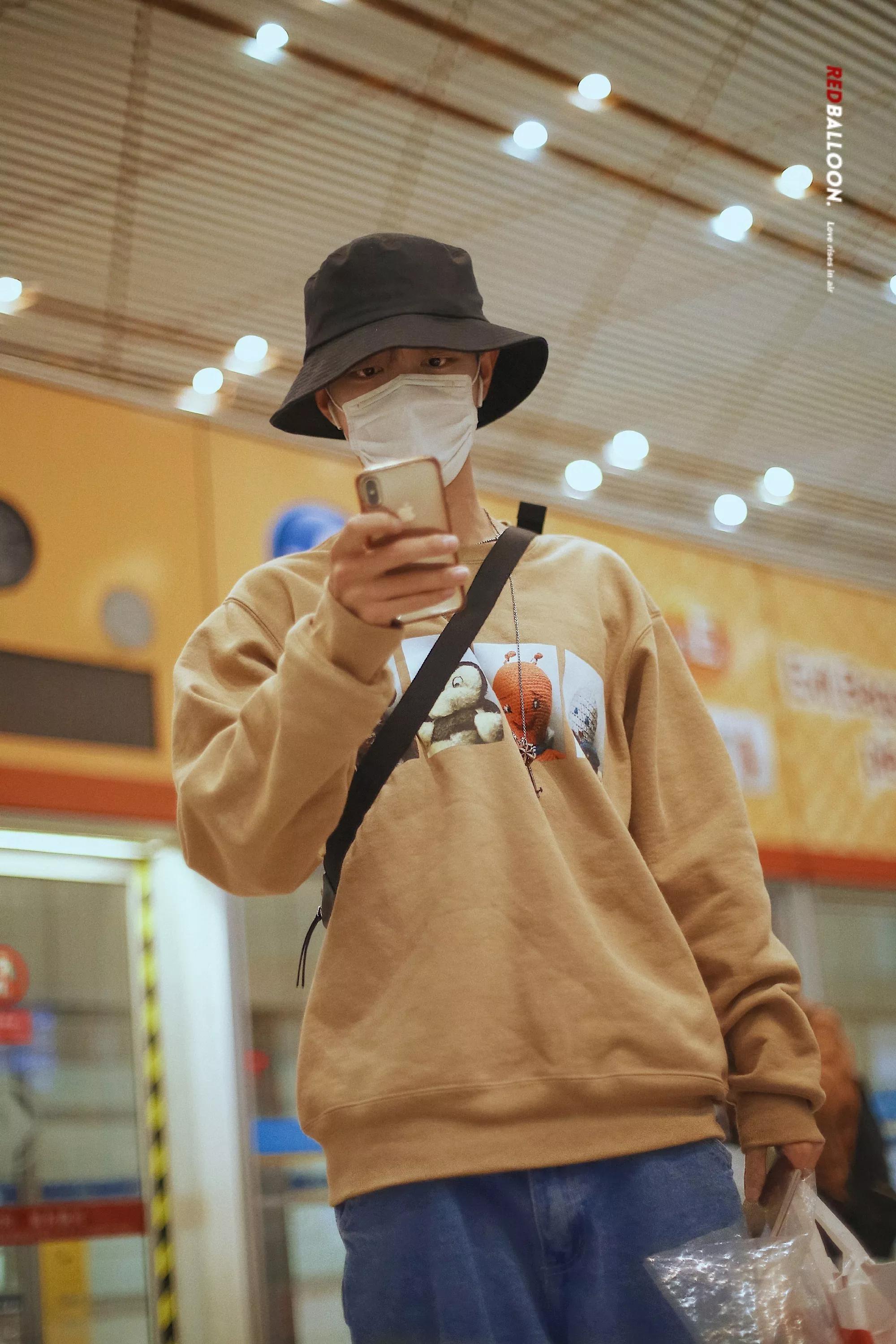 考古肖战:2018年9月—12月机场时间线汇总,今天请叫我收图狂魔