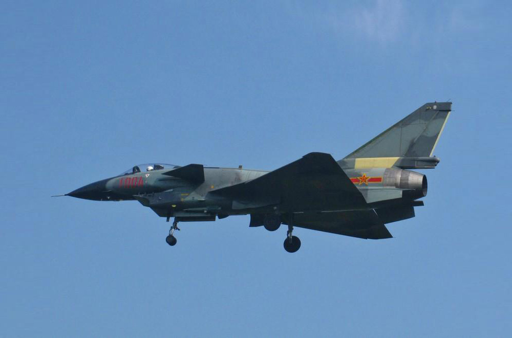 �й��վ������Ǿ�������������F16�ͻ�Ӱ��������10���Ժ�ճ���