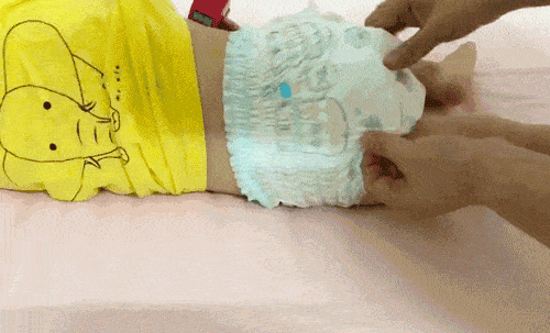 孩子几岁开始戒尿不湿?戒得太晚影响孩子排便功能,别大意