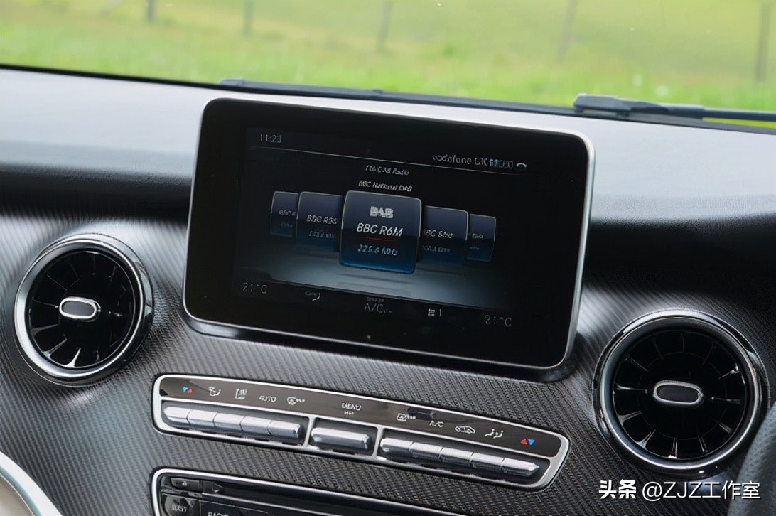露营车：梅赛德斯 奔驰V级马可波罗深度评测