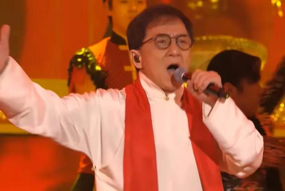 香港回归25周年众星齐聚！成龙好老刘德华气场强，霆锋伟霆似同龄