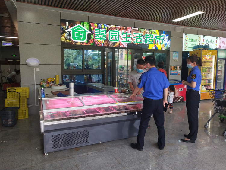 ��ȫ������ץ��и ִ��Ѳ�黤�񰲾�