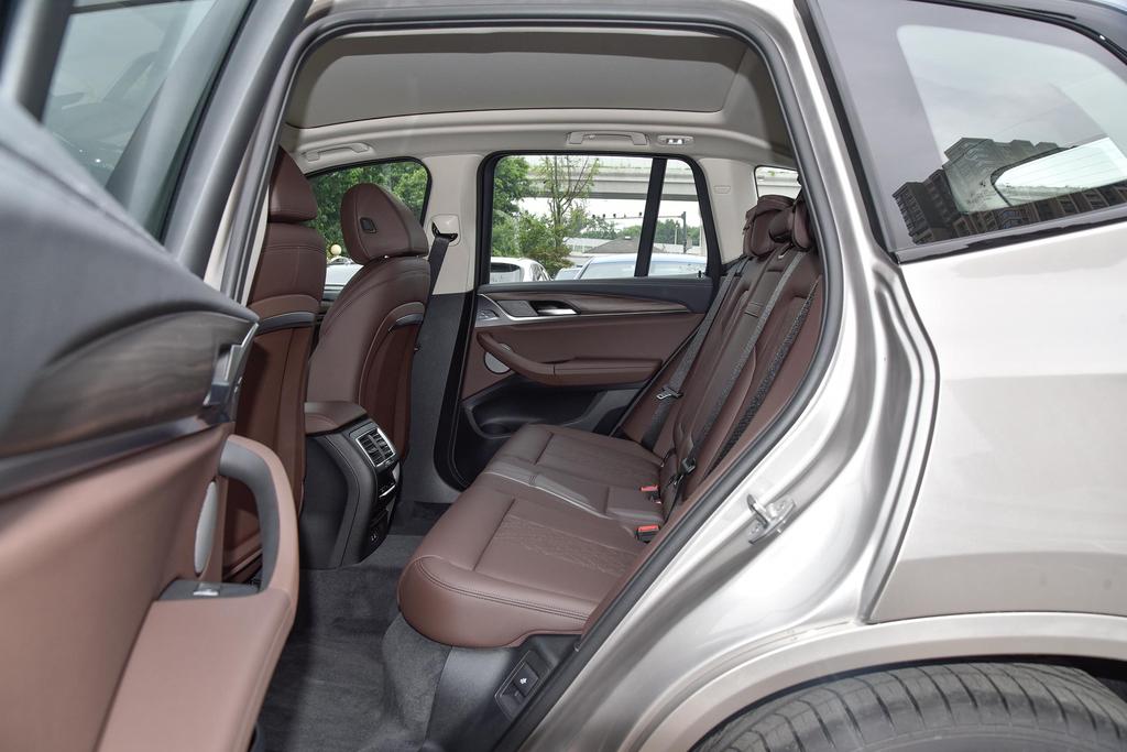 40来万买SUV，绕不开这3台，2.0T+全时四驱，档次高，都是狠角色
