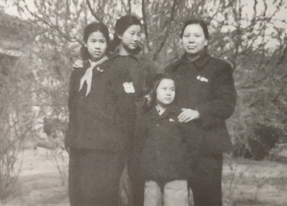 2008年邵华去世，毛新宇回忆妈妈心愿：想和毛岸青参加奥运开幕式