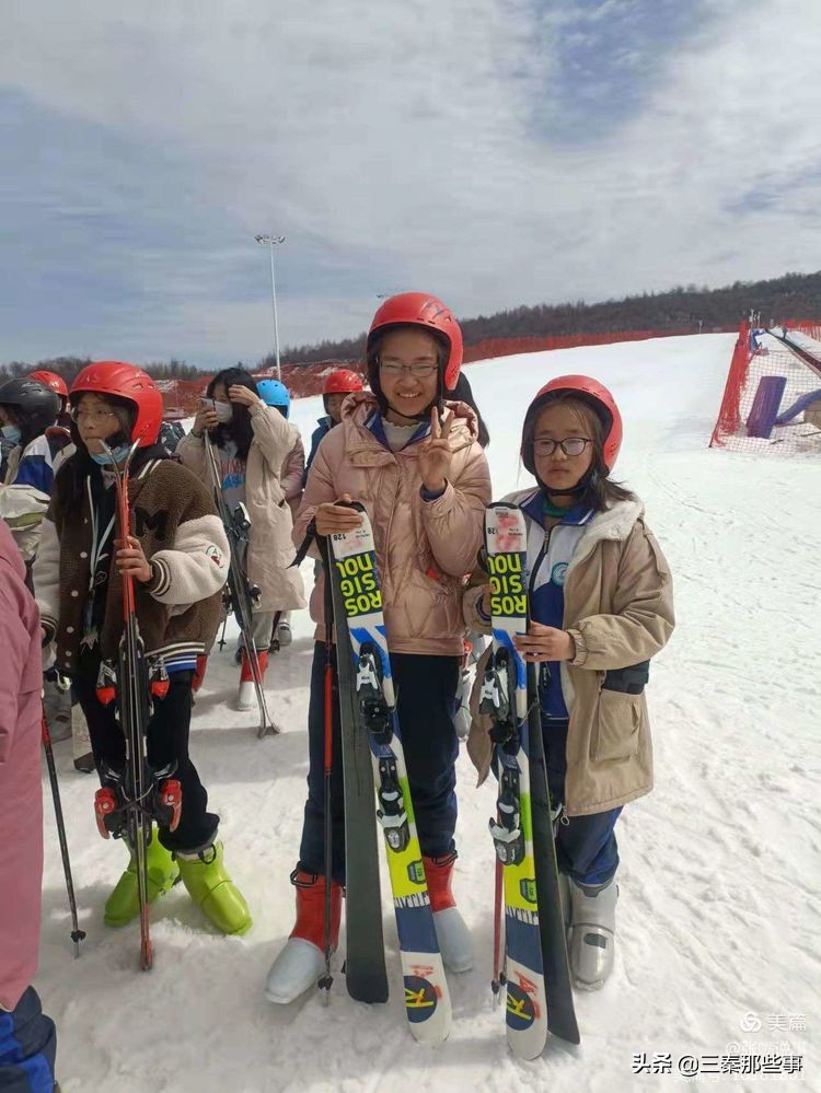 扶风县都有哪些奥运会体育项目(扶风县第二初中“走上冰雪•滑向冬奥”冰雪研学活动纪实)