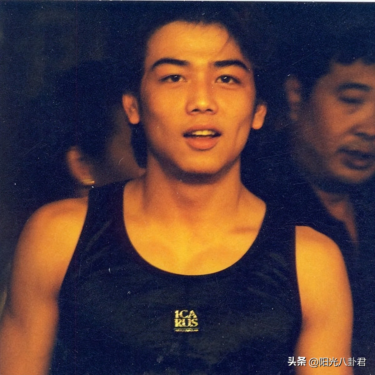 初见时青葱少年，再见时“人间油物”，这6位男星集体把路走窄了