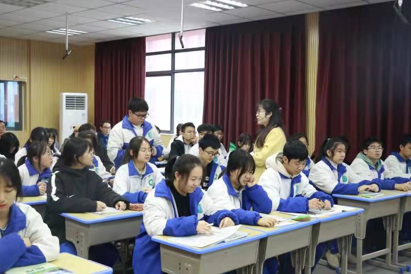 理想就在岗位上，信仰就在行动中