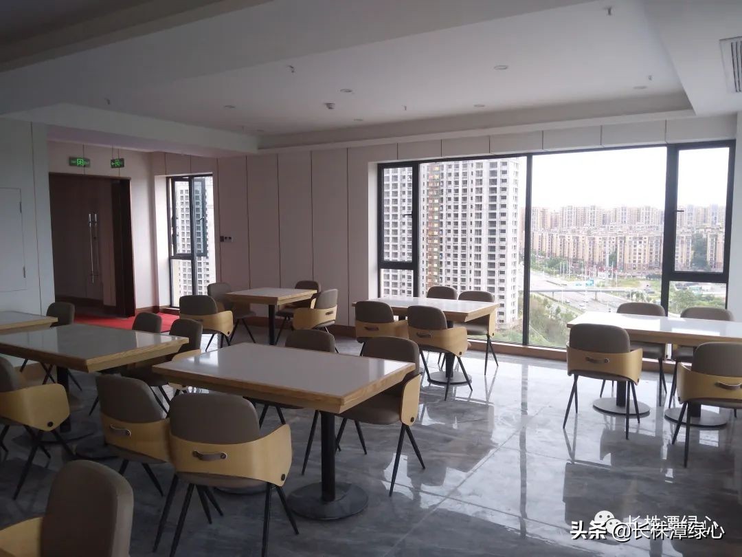 原来长沙暮云片区花之林总部大厦是这样的