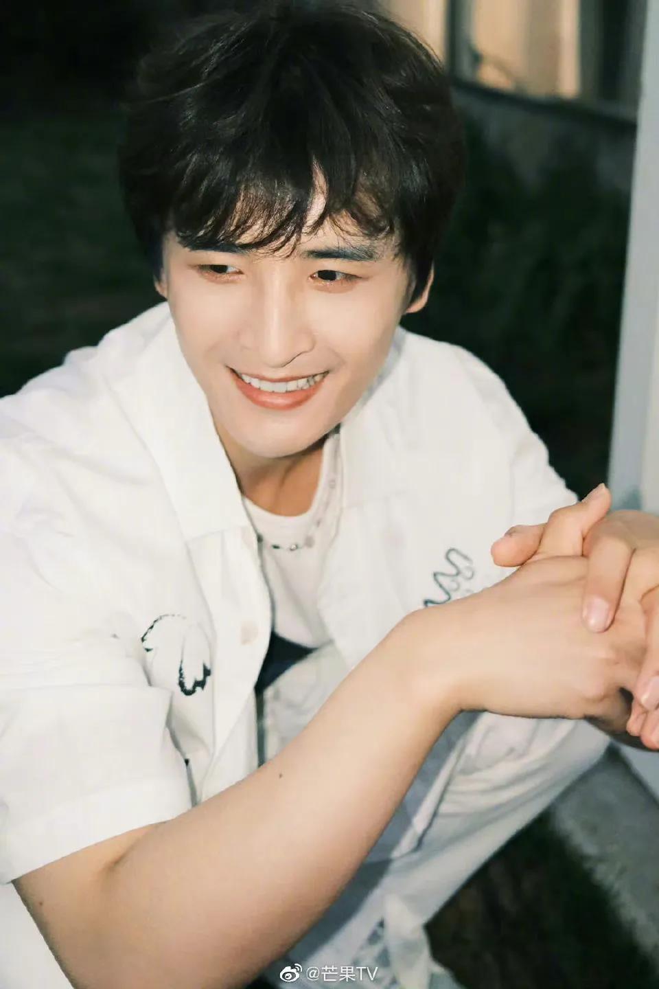 6.7图:刘亦菲 杨幂 周也 任敏 迪丽热巴 陈飞宇 韩庚 杨蓉 檀健次
任嘉伦