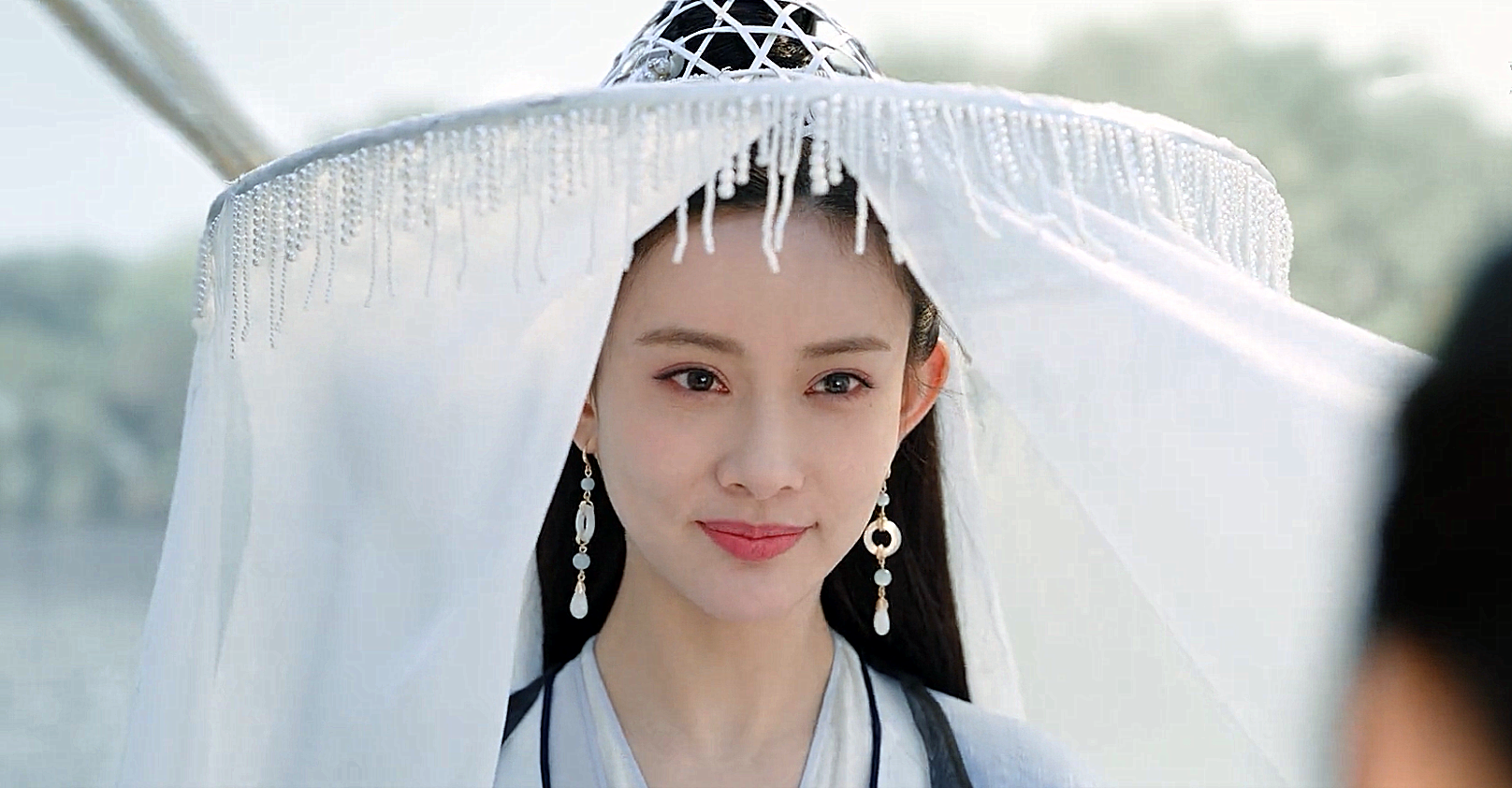 说英雄谁是英雄雷损被雷媚刺死雷纯被白愁飞玷污剧情开始虐起来了