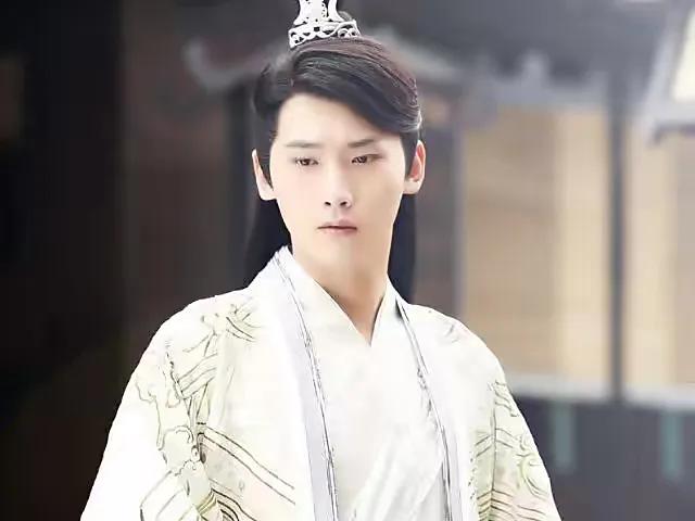 丫鬟侍卫也有出头日，这6位有人翻身做主角，有人却消失杳无音讯