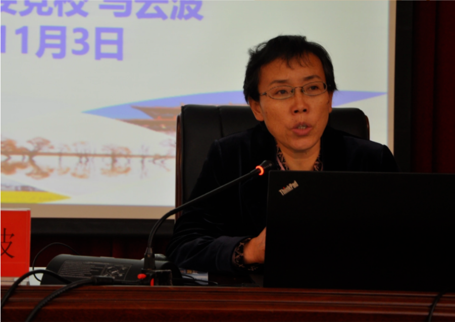 春风十里不如“她”