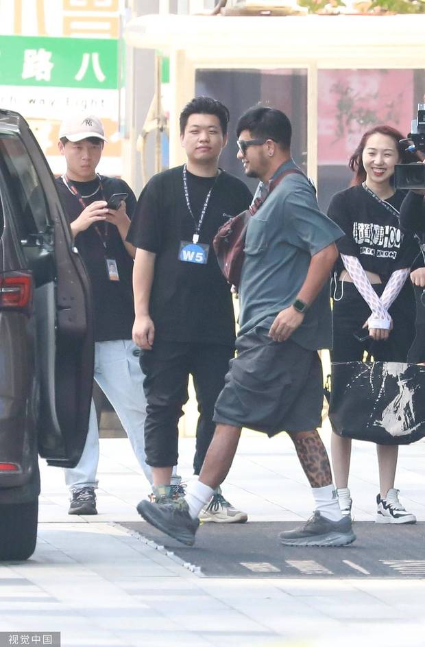 《披荆斩棘2》首次录制 郑钧阿信刘恺威等现身