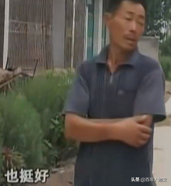 湖南83岁失明老妇住猪圈，4个子女不管不顾，儿子：住猪圈挺好的