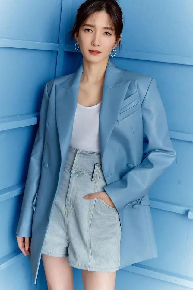 女星江疏影—温柔如水，美丽动人