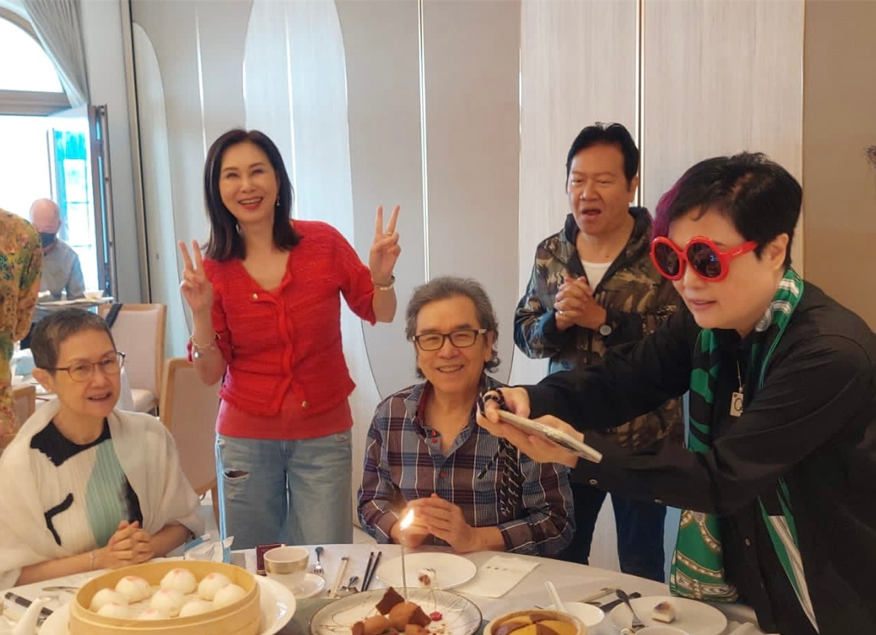 姜大卫生日众星云集，“欧阳克”罕露面，改当中医免费帮贫苦老人