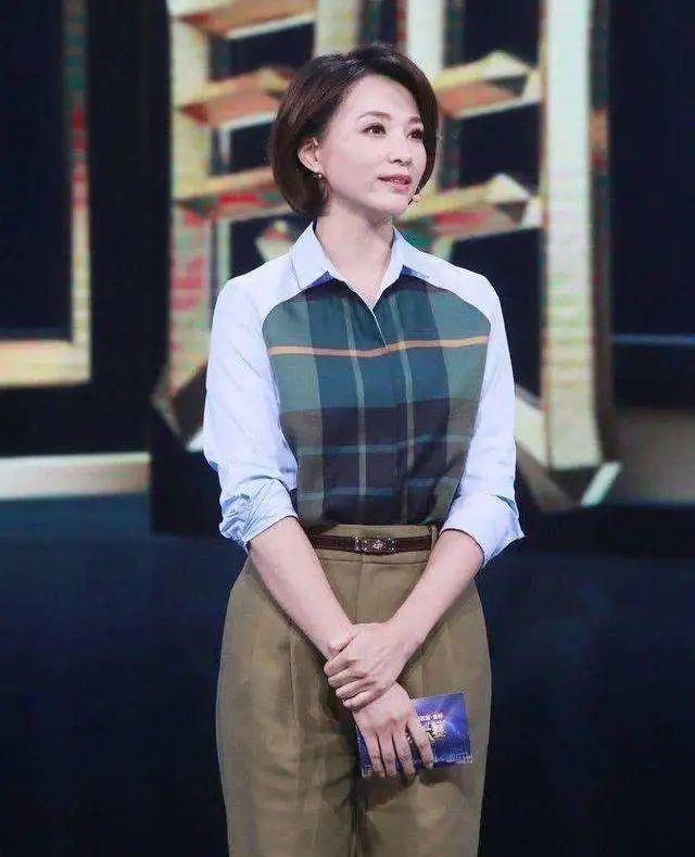 10位央视女主持人颜值对比，各有各的气质，甩一线女星几条街