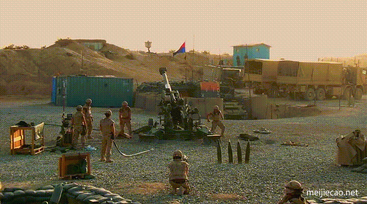 火上浇油！美国援乌M777榴弹炮和卫星制导炮弹，已突破战争红线