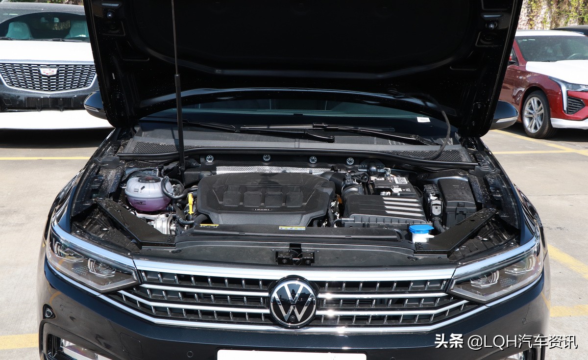 20多万的预算买丰田凯美瑞好，还是大众迈腾好？是你会怎么选？