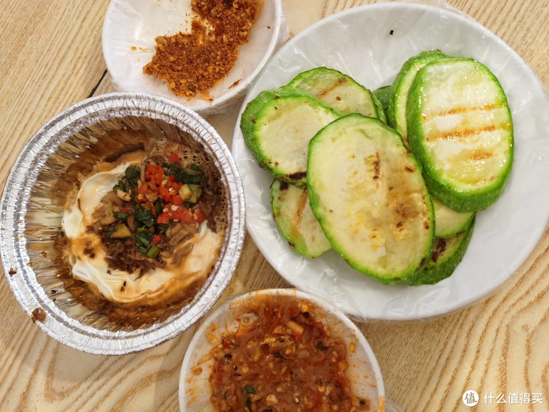 旅行就要边走边吃：舌尖上的昆明，盘点我在昆明吃到的各种美食