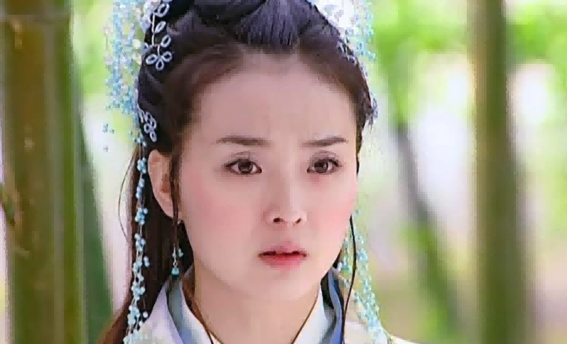 颜值不够别带“额饰”！13位女星造型PK，谁才撑得起倾国倾城