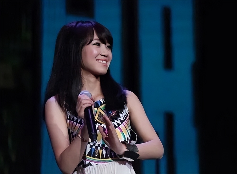 云朵个人资料图片(云朵) - 赤虎壹号