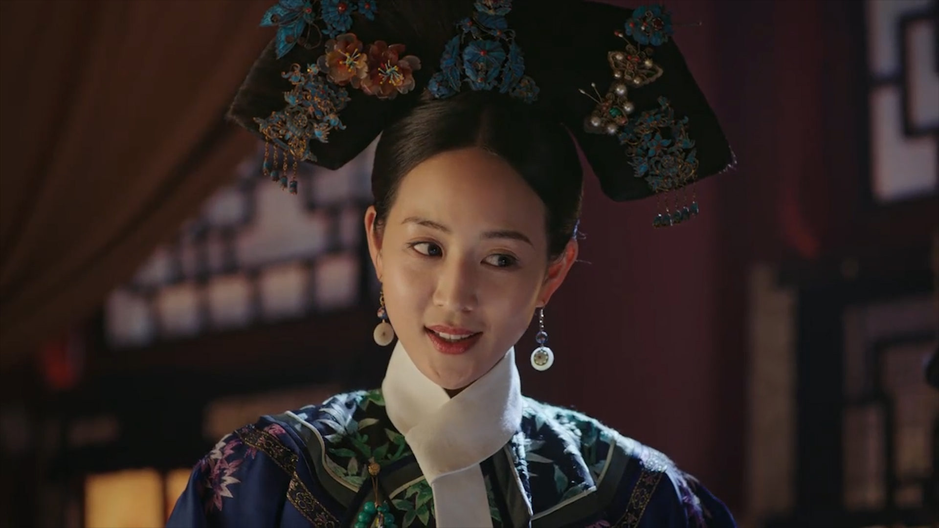 八种造型竟讲完了海兰的一生：争宠只靠描眉，至死不爱渣龙