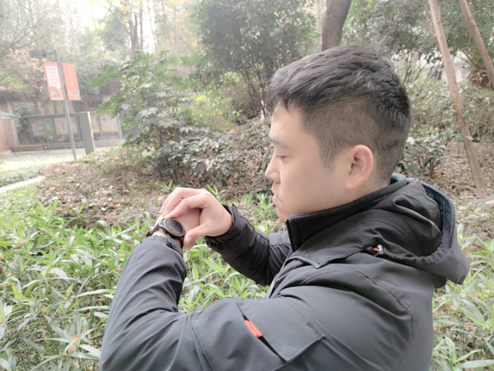 功能简直太全！给父母的健康礼物，dido健康血压心电智能手表