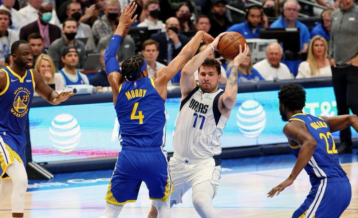 nba下个赛季为什么好看(丑陋的比赛！东部裁判发力，西部球队演戏，NBA还能好好看吗？)