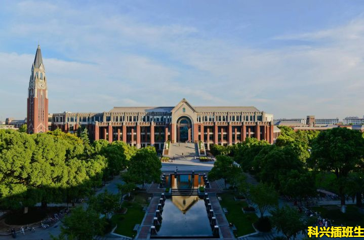 2022年插班生考试回顾：上海插班生考试政策解析