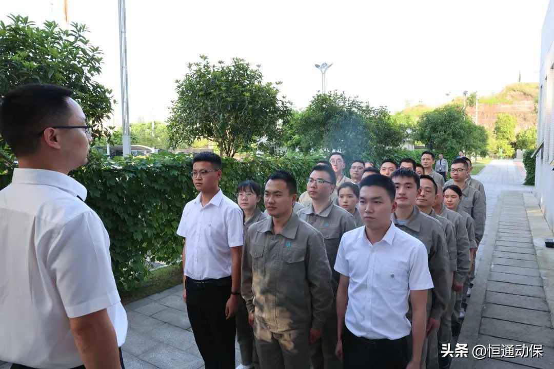�Ĵ���ͨ4����Ա����ѵ������Բ����Ļ