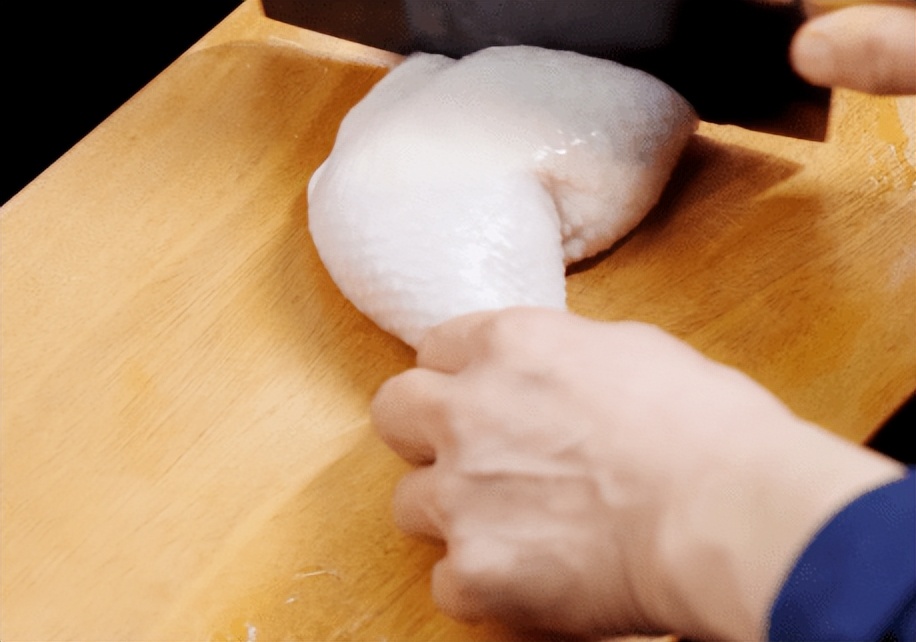 “大盘鸡”加一物，味道一绝，每次吃都会清盘